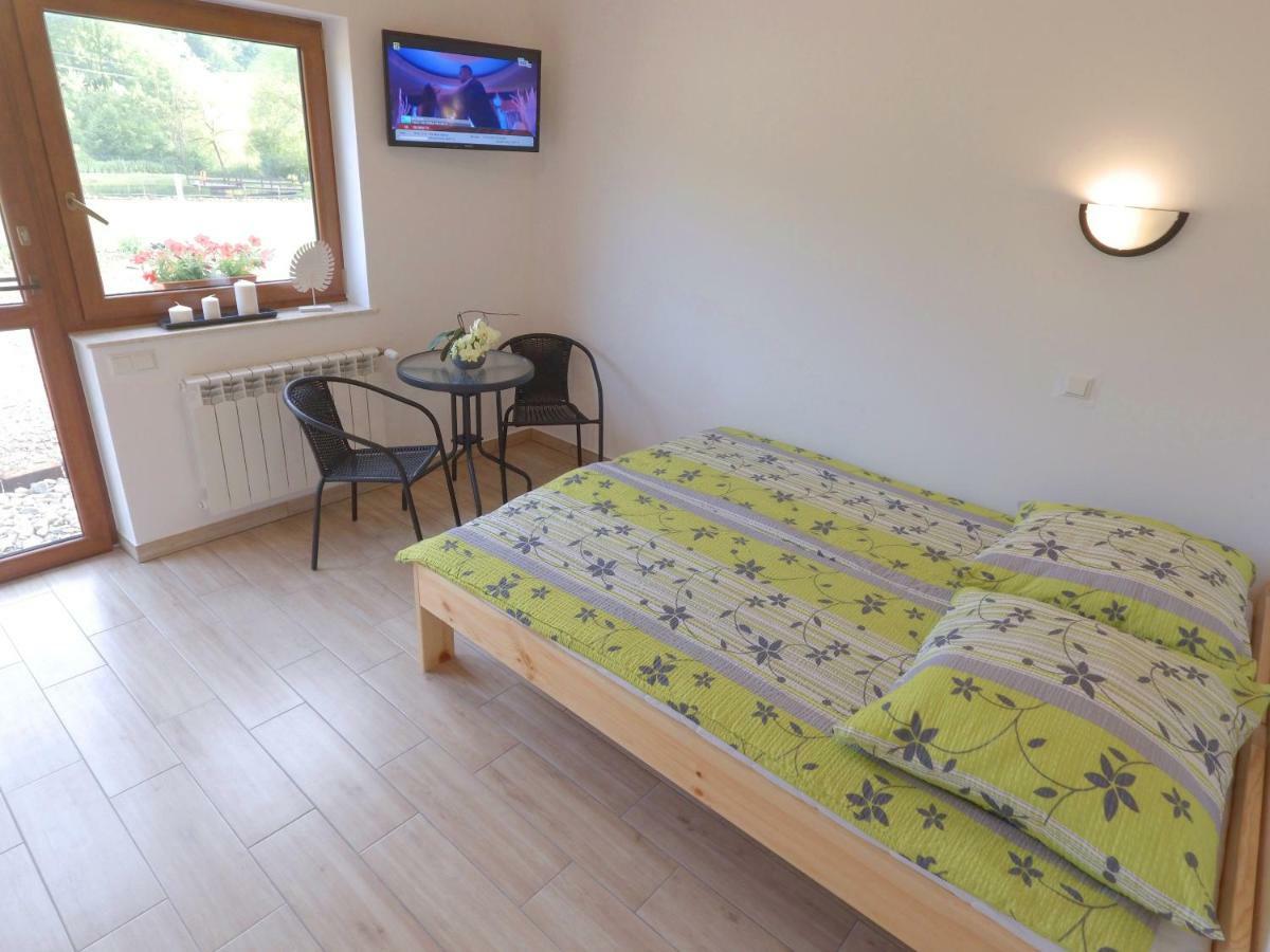 Swiety Spokoj Bieszczady 782-047-324 Ustrzyki Dolne Buitenkant foto
